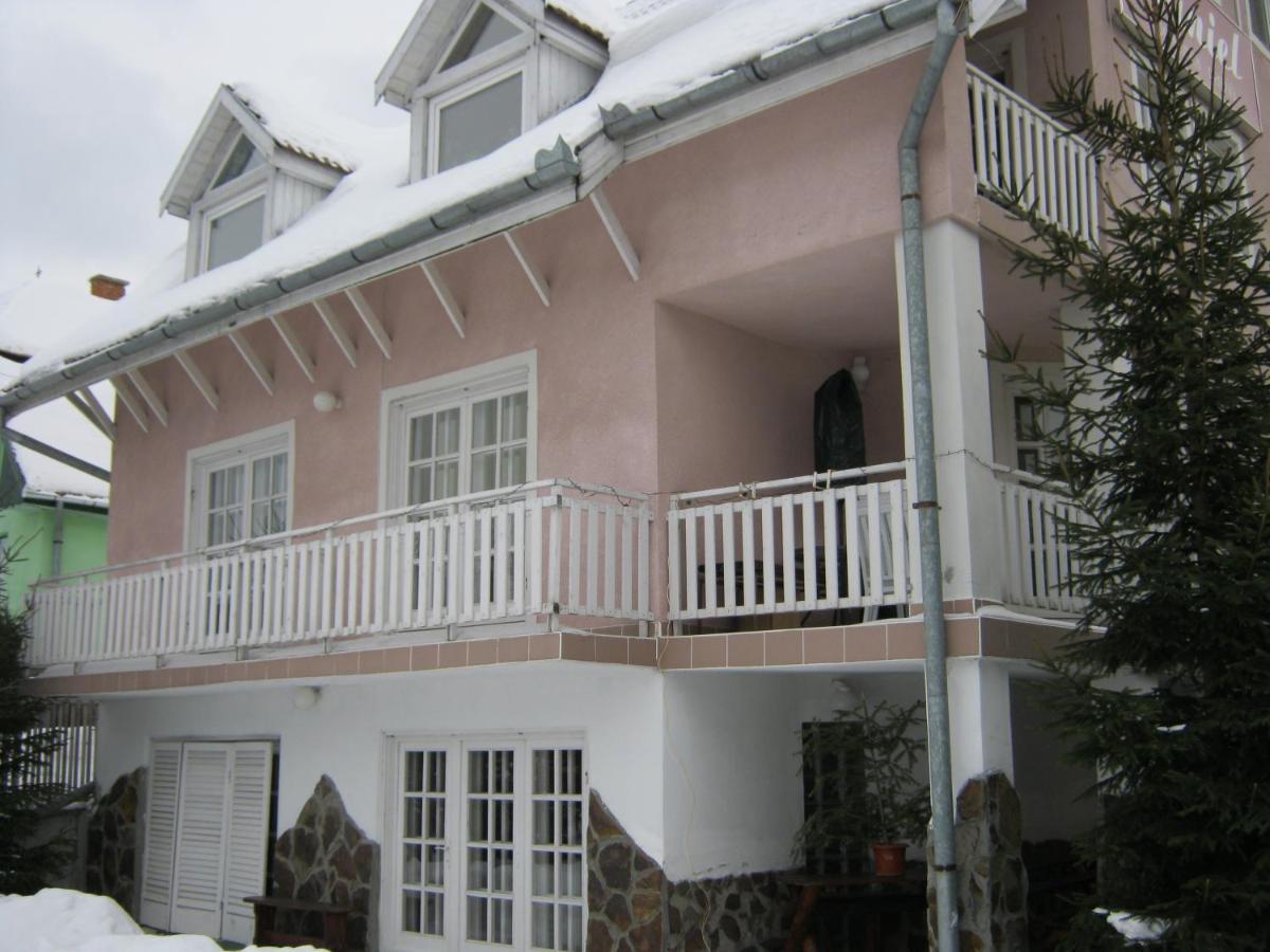 Bed and Breakfast Daniel Panzio BaileTusnad Zewnętrze zdjęcie